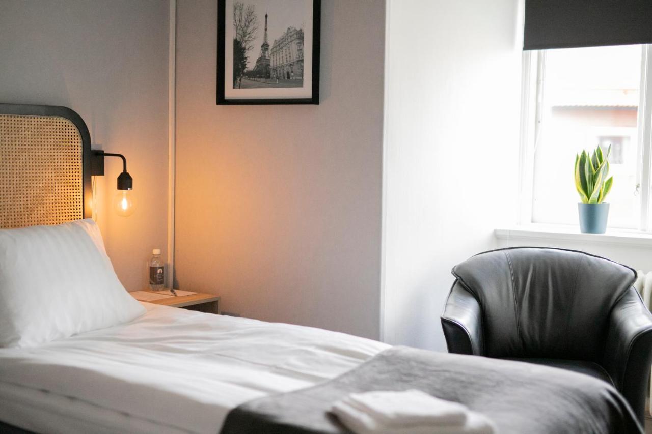 Hotell & Bistro Roedesund Карлсбори Екстериор снимка